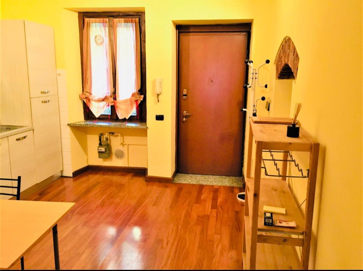 Bilocale Zona Centro Apartamento Milán Exterior foto