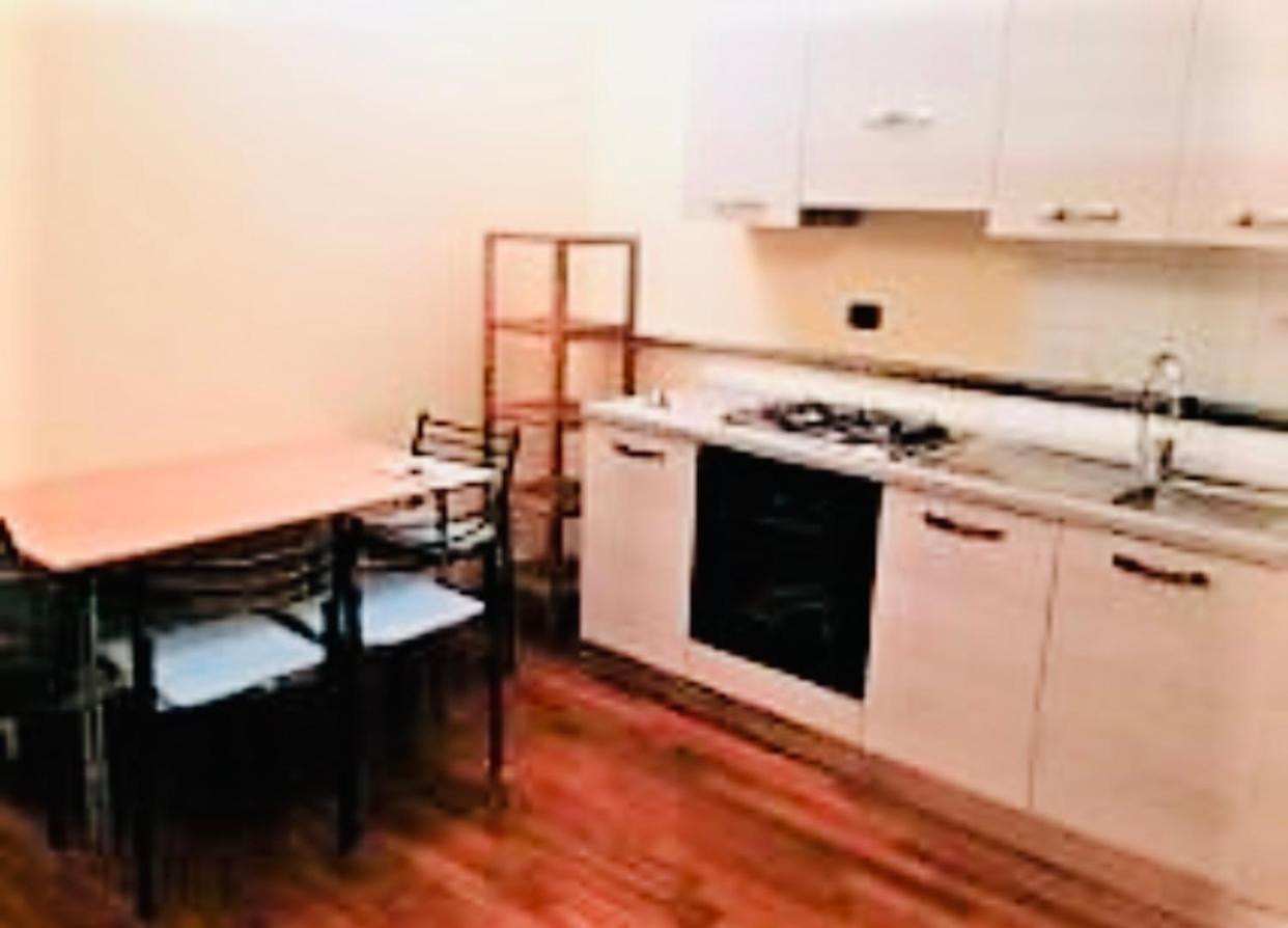 Bilocale Zona Centro Apartamento Milán Exterior foto